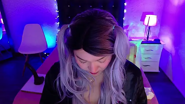 Snapshot of Cuckold_lover69 chatting on March 21, 2025, 3:33 am Cuckold lover69 online show from March 21, 2025, 3:33 am