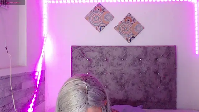 Snapshot of Cuckold_lover69 chatting on June 19, 2026, 3:01 am Cuckold lover69 online show from June 19, 2026, 3:01 am