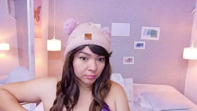 Snapshot of Cuckold_lover69 chatting on November 24, 2025, 1:33 pm Cuckold lover69 online show from November 24, 2025, 1:33 pm