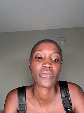 Fanclubbbbb online show from March 18, 2026, 9:12 am