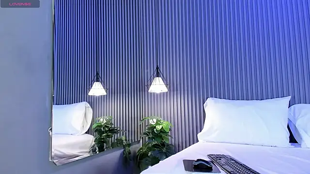 Snapshot of MaluDiaz chatting on October 15, 2025, 5:10 pm MaluDiaz online show from October 15, 2025, 5:10 pm