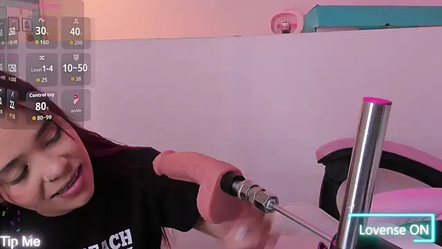 violeth hill online show from November 8, 2025, 6:11 pm