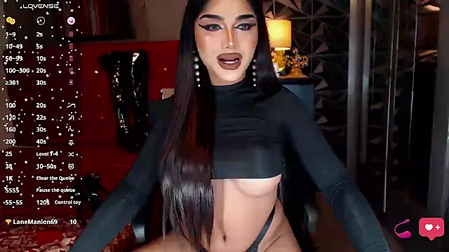 Snapshot of NatalyaFox chatting on December 30, 2024, 8:43 am NatalyaFox online show from December 30, 2024, 8:43 am