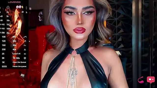 Snapshot of NatalyaFox chatting on October 10, 2025, 6:47 am NatalyaFox online show from October 10, 2025, 6:47 am