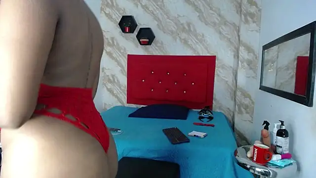 issa  love online show from February 1, 2026, 12:58 pm