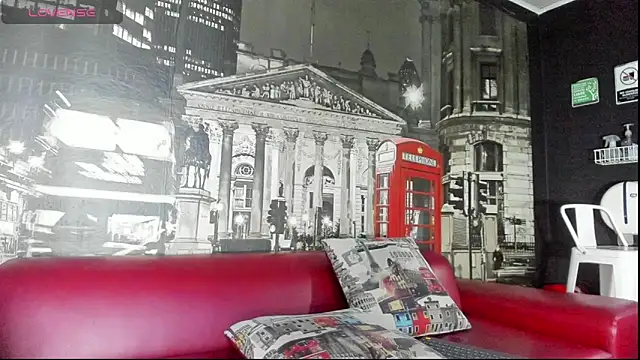 Snapshot of CloeRodriguez chatting on February 13, 2026, 8:42 pm CloeRodriguez online show from February 13, 2026, 8:42 pm