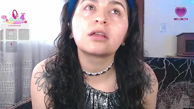 Snapshot of Marci_owo chatting on October 9, 2025, 5:13 pm Marci owo online show from October 9, 2025, 5:13 pm