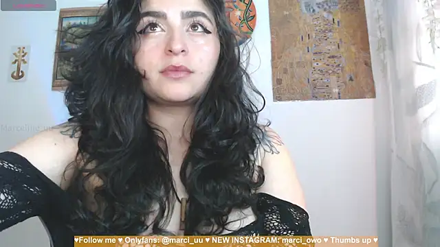 Snapshot of Marci_owo chatting on July 11, 2026, 2:17 pm Marci owo online show from July 11, 2026, 2:17 pm