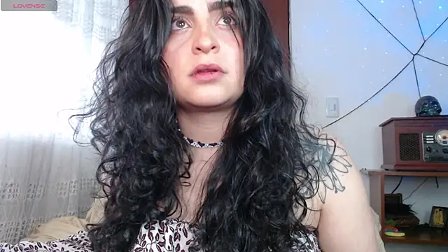 Snapshot of Marci_owo chatting on October 21, 2025, 6:51 pm Marci owo online show from October 21, 2025, 6:51 pm