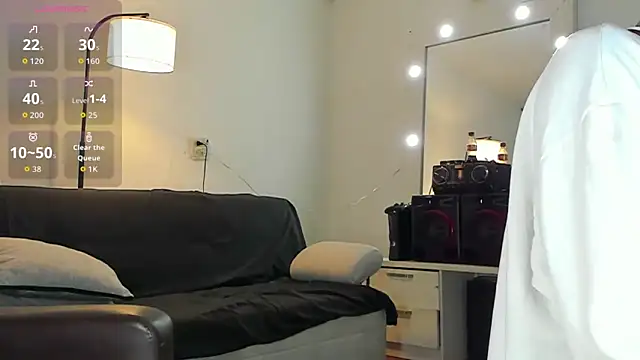 matt benji online show from November 11, 2025, 3:56 am