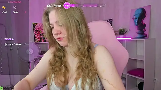 Snapshot of Megan_Violer chatting on June 12, 2026, 5:21 pm Megan Violer online show from June 12, 2026, 5:21 pm
