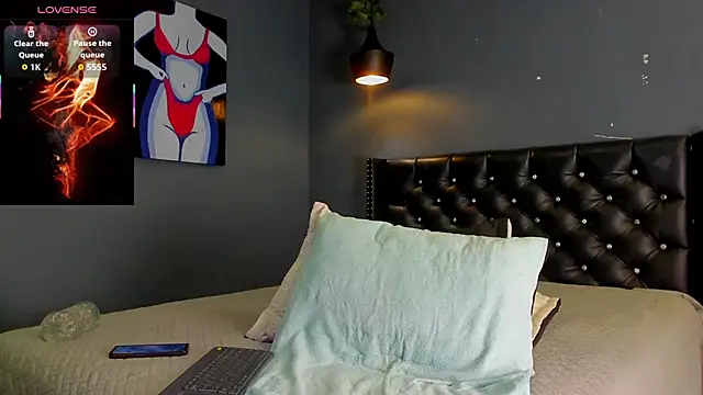 Snapshot of CodyWalkerR chatting on October 18, 2025, 5:15 pm CodyWalkerR online show from October 18, 2025, 5:15 pm