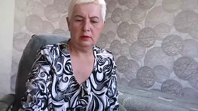 NicoleOlla online show from October 16, 2025, 2:42 am