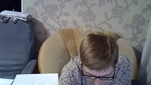 NicoleOlla online show from February 16, 2025, 12:21 pm