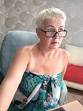 Snapshot of NicoleOlla chatting on July 29, 2026, 6:34 am NicoleOlla online show from July 29, 2026, 6:34 am