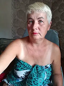 Snapshot of NicoleOlla chatting on August 1, 2026, 12:25 pm NicoleOlla online show from August 1, 2026, 12:25 pm