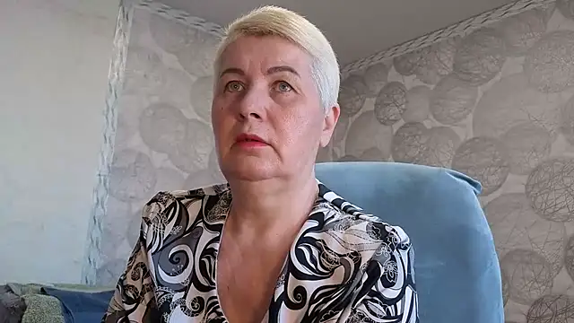 NicoleOlla online show from February 21, 2026, 2:02 am