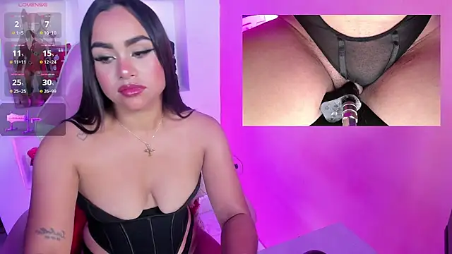 Snapshot of Alice_Roys chatting on June 9, 2026, 9:05 pm Alice Roys online show from June 9, 2026, 9:05 pm