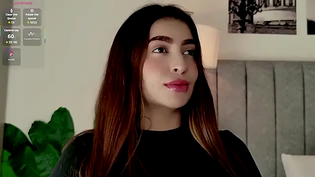 Snapshot of caralella chatting on June 26, 2026, 8:36 pm caralella online show from June 26, 2026, 8:36 pm
