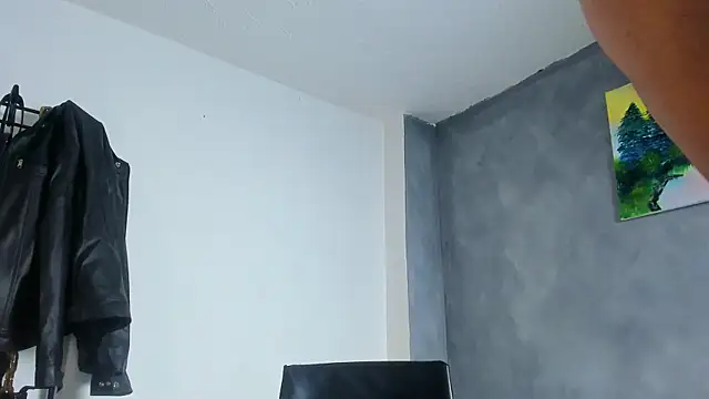 JuanBlade online show from May 1, 2026, 3:11 am