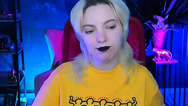 Snapshot of RocKStone_ chatting on March 17, 2025, 10:27 am RocKStone online show from March 17, 2025, 10:27 am