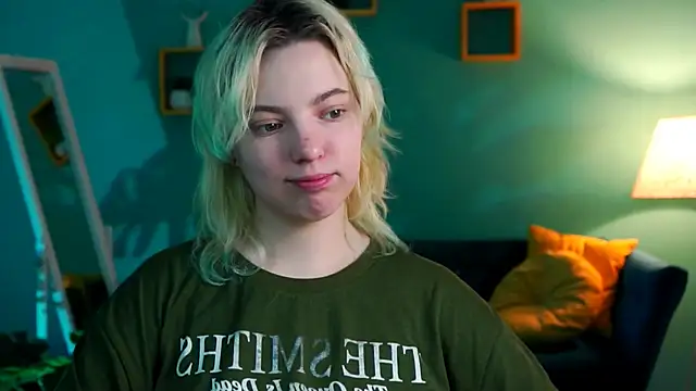 Snapshot of RocKStone_ chatting on March 4, 2025, 4:17 am RocKStone online show from March 4, 2025, 4:17 am