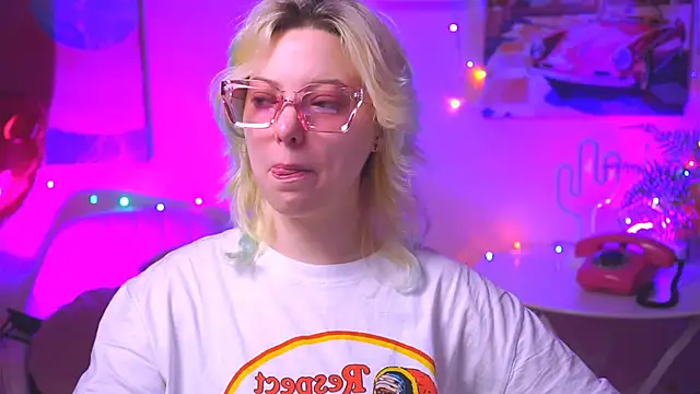 Snapshot of RocKStone_ chatting on March 5, 2025, 4:13 am RocKStone online show from March 5, 2025, 4:13 am