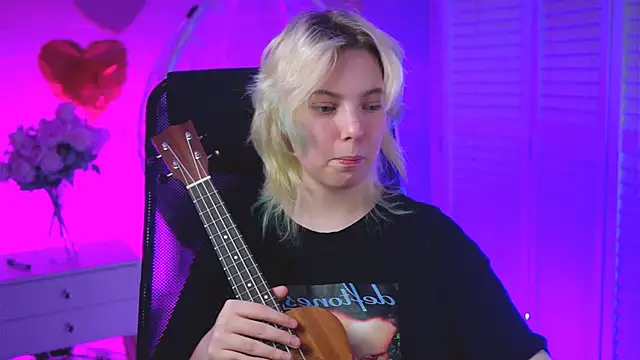 Snapshot of RocKStone_ chatting on March 7, 2025, 7:30 am RocKStone online show from March 7, 2025, 7:30 am