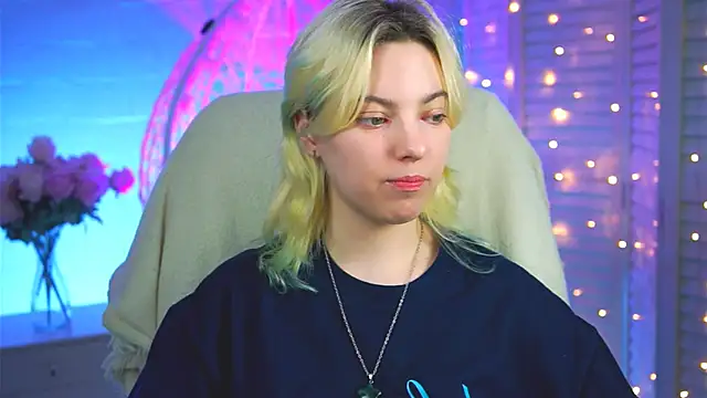 Snapshot of RocKStone_ chatting on March 18, 2025, 2:39 pm RocKStone online show from March 18, 2025, 2:39 pm