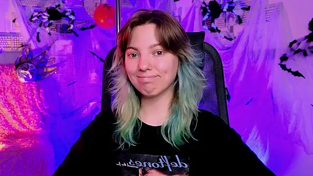 Snapshot of RocKStone_ chatting on November 3, 2025, 8:29 am RocKStone online show from November 3, 2025, 8:29 am