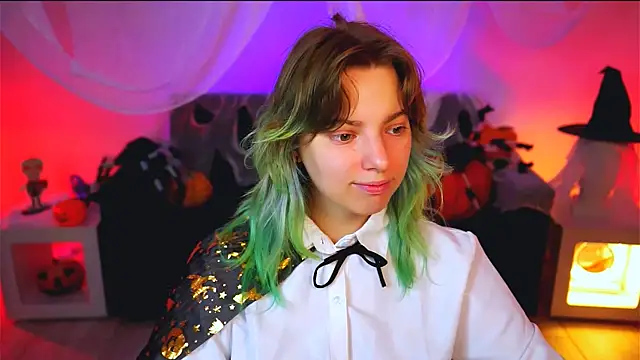 Snapshot of RocKStone_ chatting on November 2, 2025, 4:28 am RocKStone online show from November 2, 2025, 4:28 am