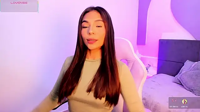 Snapshot of amira_cute2 chatting on November 9, 2025, 10:41 am amira cute2 online show from November 9, 2025, 10:41 am