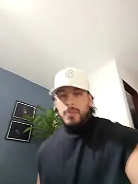 SilvaBranko online show from December 13, 2025, 11:11 pm