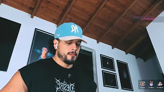 Snapshot of SilvaBranko chatting on March 13, 2026, 3:11 am SilvaBranko online show from March 13, 2026, 3:11 am