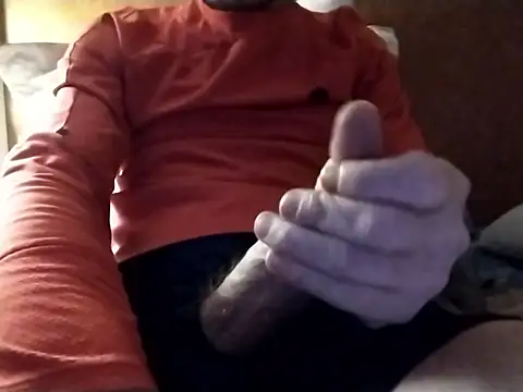 elmerfuddin87 online show from January 18, 2026, 2:37 am