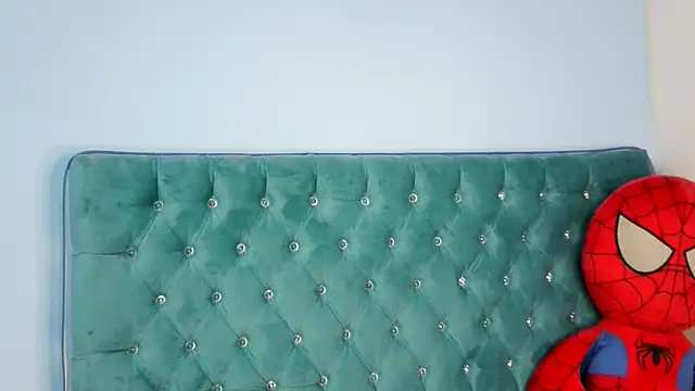 Snapshot of _Thomas_hot_ chatting on January 19, 2026, 1:53 am Thomas hot online show from January 19, 2026, 1:53 am