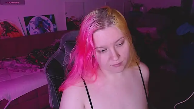 Snapshot of lissamuff chatting on July 24, 2026, 3:19 pm lissamuff online show from July 24, 2026, 3:19 pm