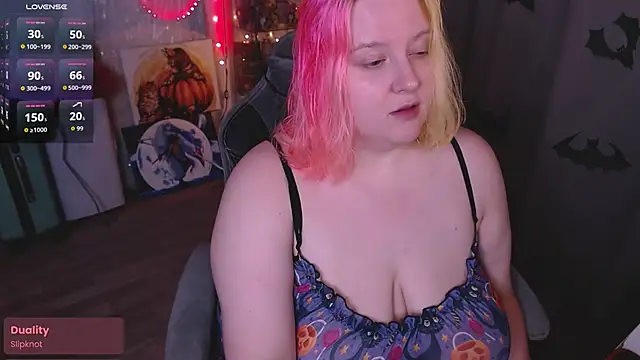 Snapshot of lissamuff chatting on October 24, 2025, 3:22 pm lissamuff online show from October 24, 2025, 3:22 pm