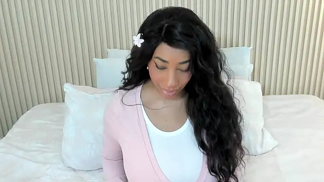 Snapshot of charlottebrowns_ chatting on July 24, 2026, 12:01 pm charlottebrowns online show from July 24, 2026, 12:01 pm