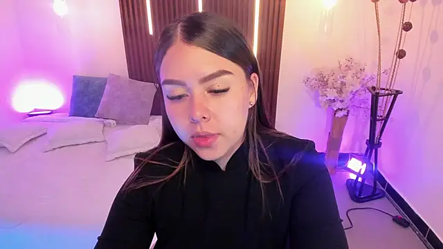 ArianaBaker online show from May 3, 2026, 2:31 pm