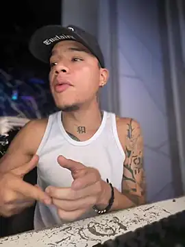 Osiiriis online show from February 25, 2025, 9:31 am