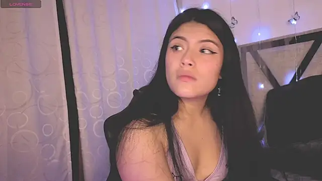 Alfresii Rivera1 online show from October 9, 2025, 2:23 am