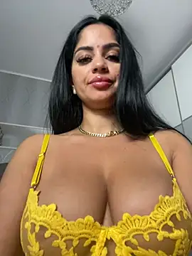 Snapshot of _adelle chatting on July 18, 2026, 11:19 am adelle online show from July 18, 2026, 11:19 am