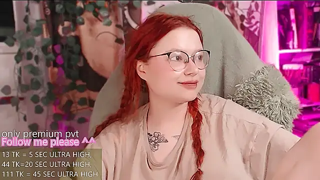 me  hanna online show from June 17, 2026, 2:22 am