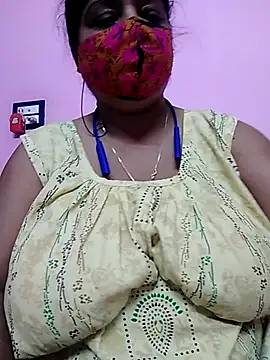 Snapshot of Kayra_34 chatting on November 20, 2025, 10:49 am Kayra 34 online show from November 20, 2025, 10:49 am