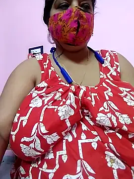 Snapshot of Kayra_34 chatting on November 16, 2025, 10:20 am Kayra 34 online show from November 16, 2025, 10:20 am