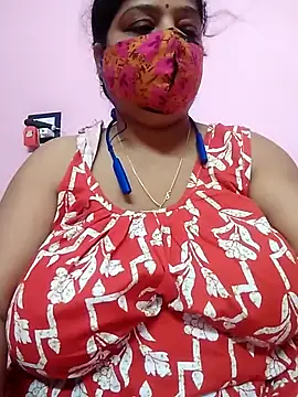 Snapshot of Kayra_34 chatting on November 10, 2025, 10:42 am Kayra 34 online show from November 10, 2025, 10:42 am