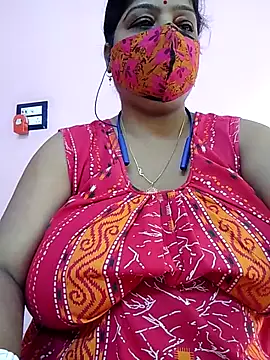 Snapshot of Kayra_34 chatting on December 3, 2025, 8:03 am Kayra 34 online show from December 3, 2025, 8:03 am