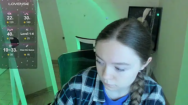 Snapshot of Florence_meow chatting on April 7, 2026, 6:26 am Florence meow online show from April 7, 2026, 6:26 am
