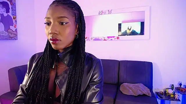 lilit kyteler online show from February 10, 2026, 1:37 am